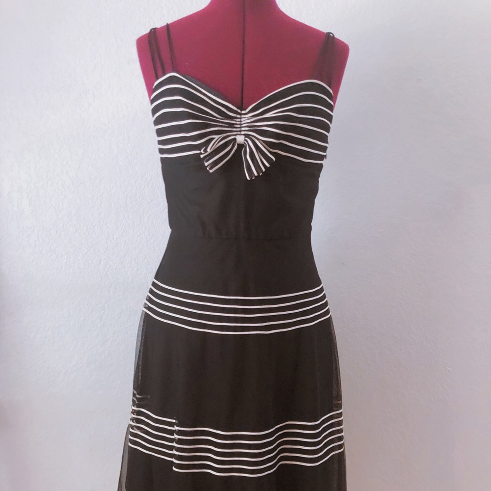 Betsey Johnson black and white midi piped dress.